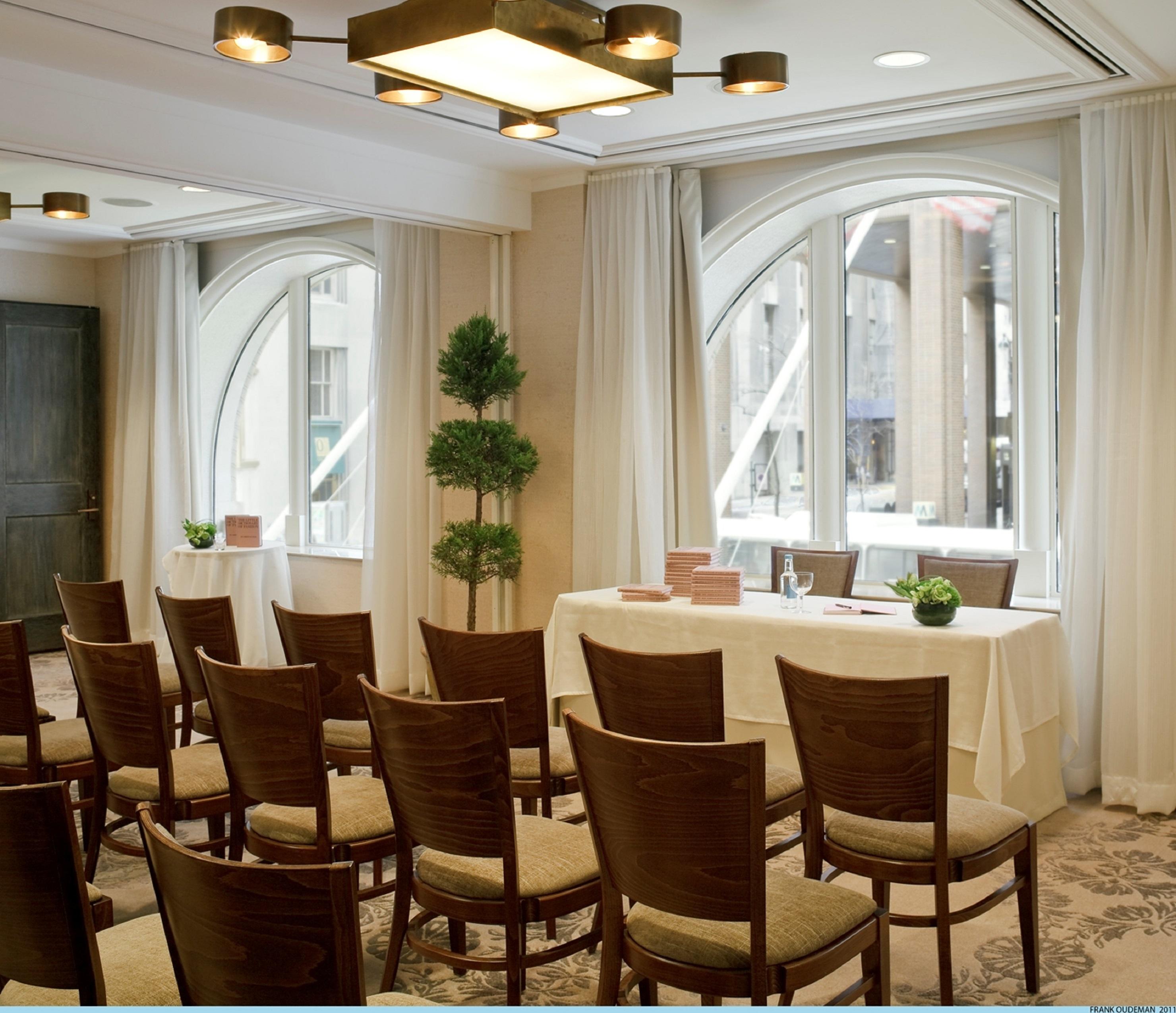 The Benjamin Royal Sonesta New York Hotel Business photo